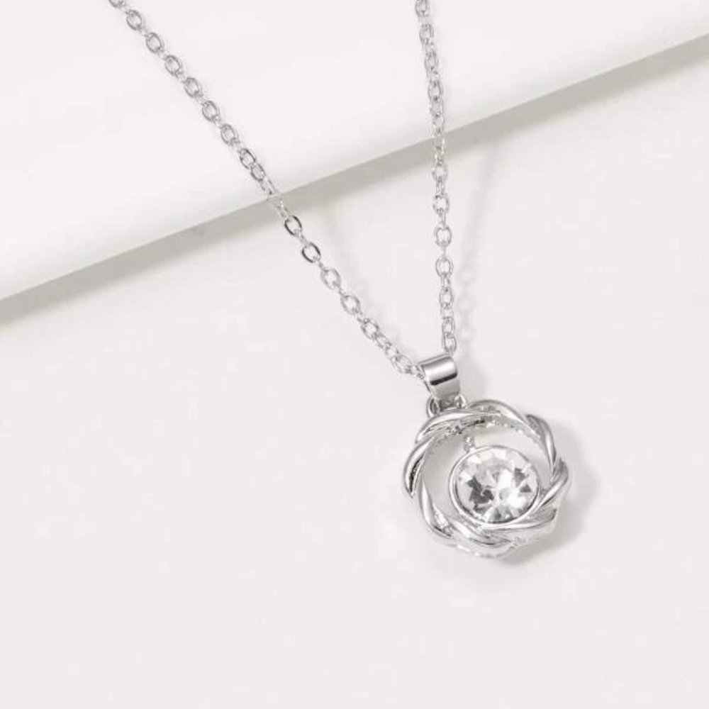 MAKE A WISH Silver Rhinestone Nacklace - Picture 3 of 3
